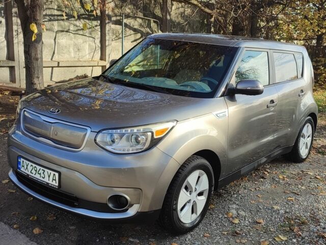 Серый Киа Soul, объемом двигателя 0 л и пробегом 78 тыс. км за 7100 $, фото 1 на Automoto.ua