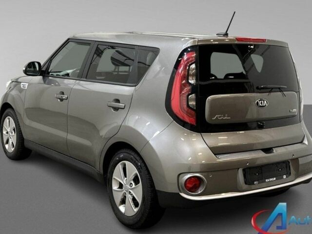 Серый Киа Soul, объемом двигателя 0 л и пробегом 64 тыс. км за 7500 $, фото 3 на Automoto.ua