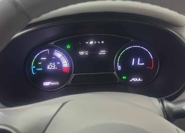 Серый Киа Soul, объемом двигателя 0 л и пробегом 149 тыс. км за 6600 $, фото 14 на Automoto.ua