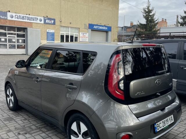 Сірий Кіа Soul, об'ємом двигуна 0 л та пробігом 134 тис. км за 11500 $, фото 1 на Automoto.ua