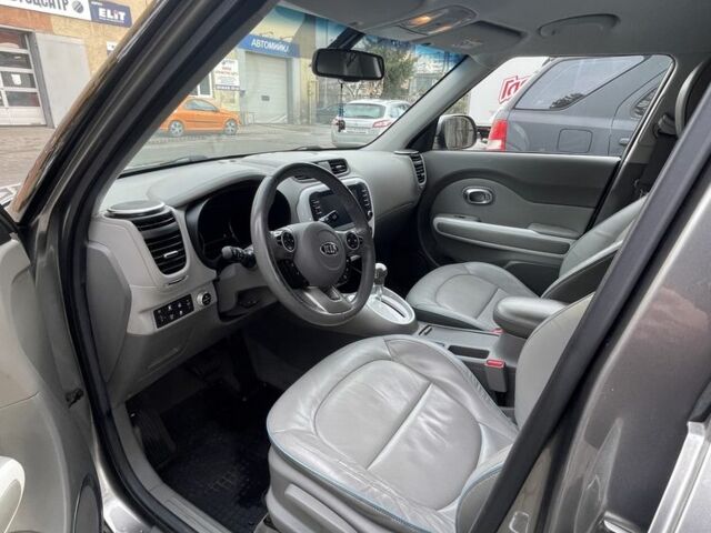 Сірий Кіа Soul, об'ємом двигуна 0 л та пробігом 134 тис. км за 11500 $, фото 2 на Automoto.ua