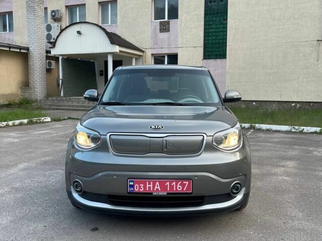 Серый Киа Soul, объемом двигателя 0 л и пробегом 117 тыс. км за 6500 $, фото 1 на Automoto.ua