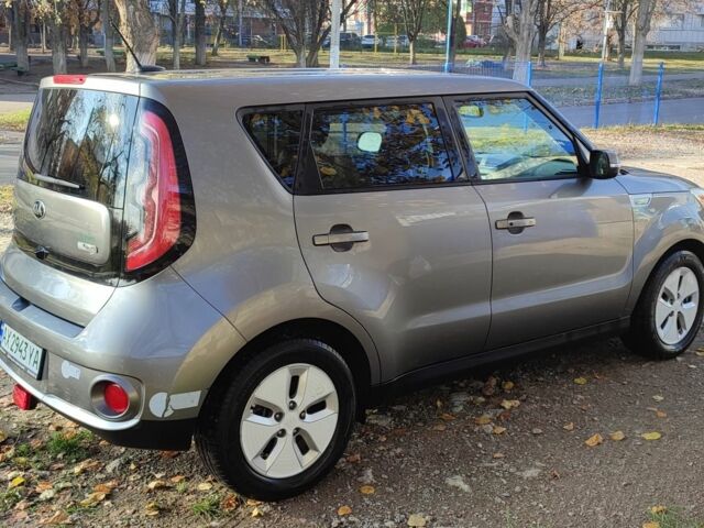 Серый Киа Soul, объемом двигателя 0 л и пробегом 78 тыс. км за 7100 $, фото 8 на Automoto.ua
