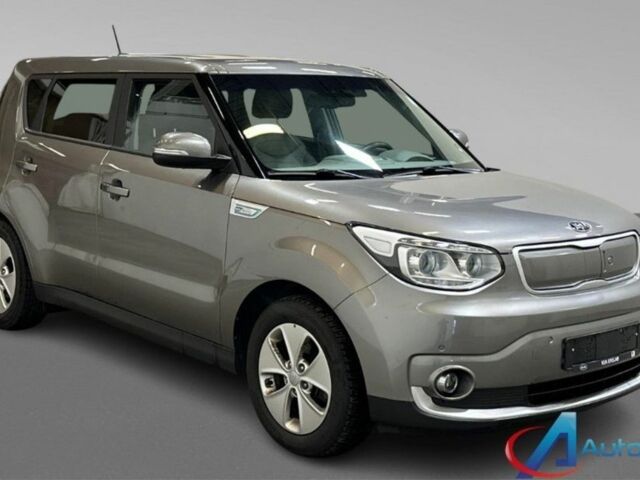 Серый Киа Soul, объемом двигателя 0 л и пробегом 64 тыс. км за 7500 $, фото 1 на Automoto.ua