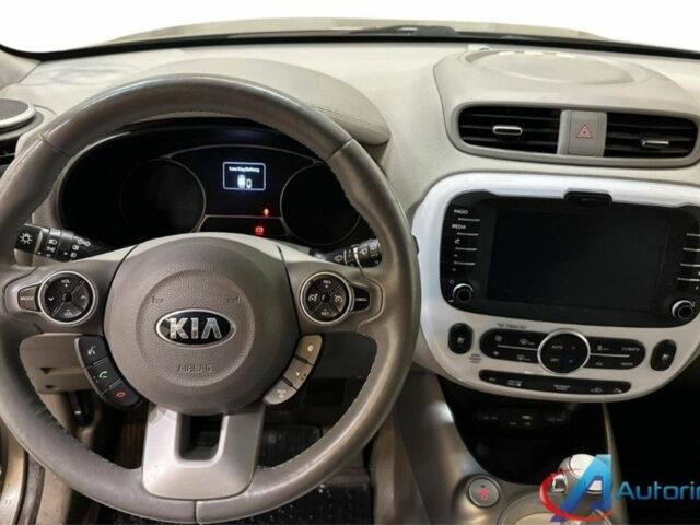 Серый Киа Soul, объемом двигателя 0 л и пробегом 64 тыс. км за 7500 $, фото 6 на Automoto.ua