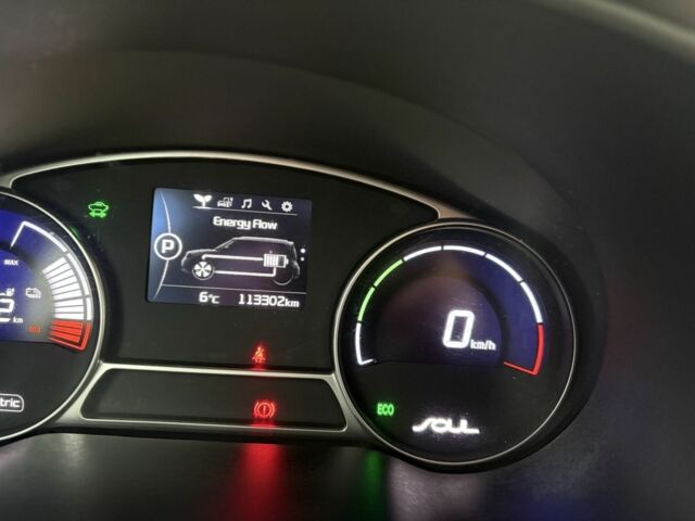 Сірий Кіа Soul, об'ємом двигуна 0 л та пробігом 113 тис. км за 6100 $, фото 22 на Automoto.ua