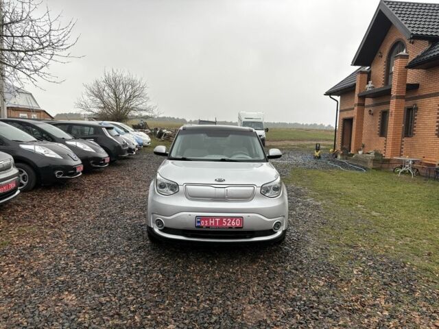 Сірий Кіа Soul, об'ємом двигуна 0 л та пробігом 113 тис. км за 6100 $, фото 8 на Automoto.ua