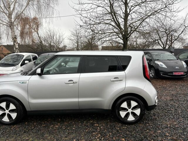 Сірий Кіа Soul, об'ємом двигуна 0 л та пробігом 113 тис. км за 6100 $, фото 15 на Automoto.ua