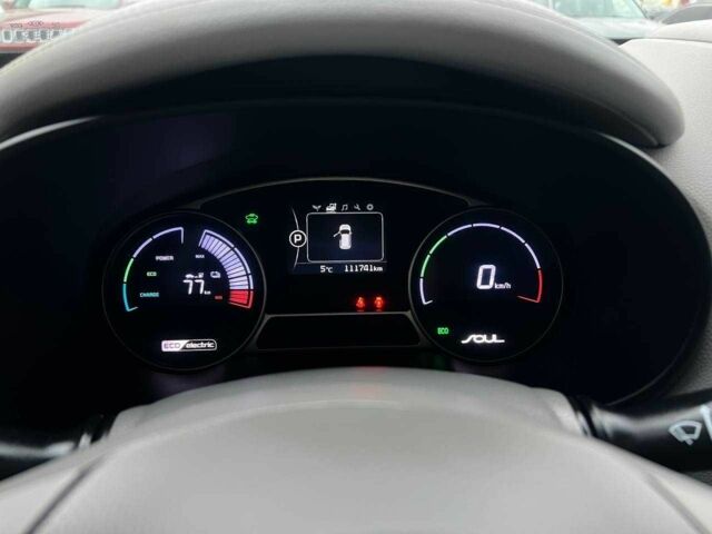 Серый Киа Soul, объемом двигателя 0 л и пробегом 111 тыс. км за 7200 $, фото 16 на Automoto.ua