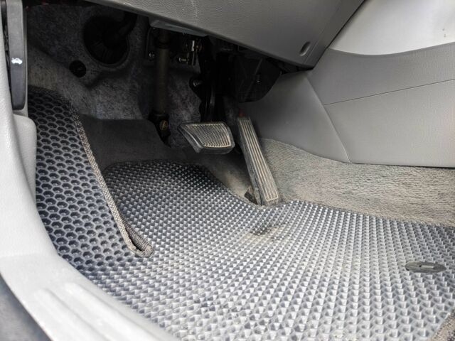 Сірий Кіа Soul, об'ємом двигуна 0 л та пробігом 130 тис. км за 11300 $, фото 14 на Automoto.ua