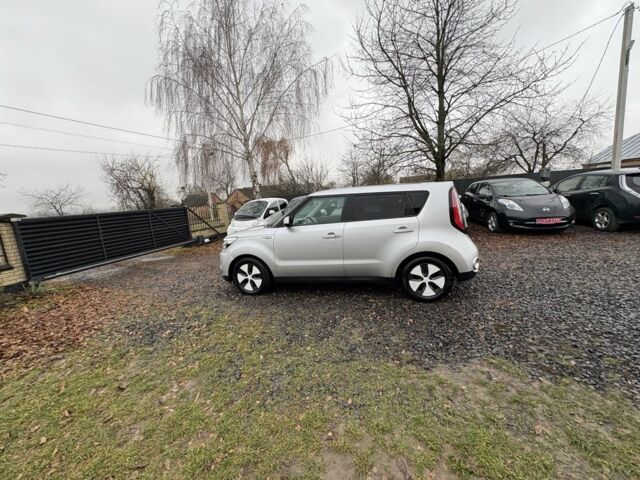 Сірий Кіа Soul, об'ємом двигуна 0 л та пробігом 113 тис. км за 6100 $, фото 7 на Automoto.ua