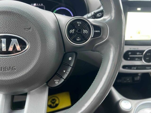 Серый Киа Soul, объемом двигателя 0 л и пробегом 111 тыс. км за 7200 $, фото 13 на Automoto.ua