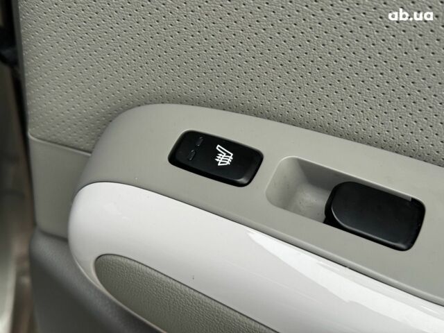 Сірий Кіа Soul, об'ємом двигуна 0 л та пробігом 108 тис. км за 10340 $, фото 20 на Automoto.ua