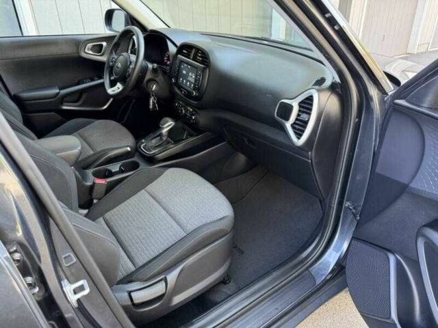 Киа Soul 2020 в Львове на Automoto.ua Серый Киа Soul, объемом двигателя 1.6 л и пробегом 49 тыс. км за 3100 $, фото 17 на Automoto.ua