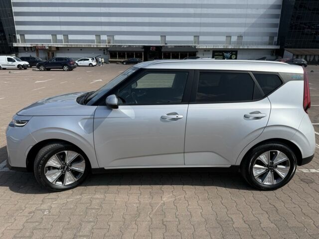 Серый Киа Soul, объемом двигателя 0 л и пробегом 79 тыс. км за 409 $, фото 1 на Automoto.ua