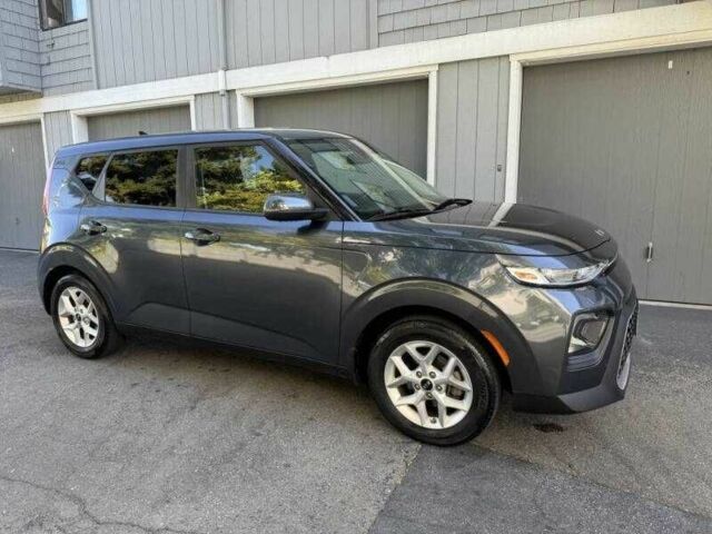 Киа Soul 2020 в Львове на Automoto.ua Серый Киа Soul, объемом двигателя 1.6 л и пробегом 49 тыс. км за 3100 $, фото 1 на Automoto.ua