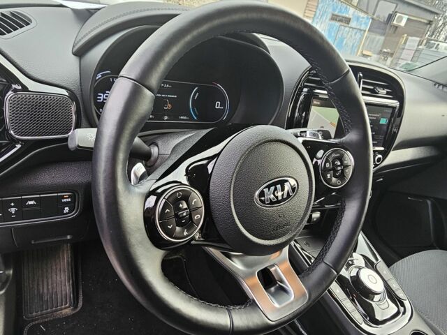 Серый Киа Soul, объемом двигателя 0 л и пробегом 12 тыс. км за 15800 $, фото 16 на Automoto.ua