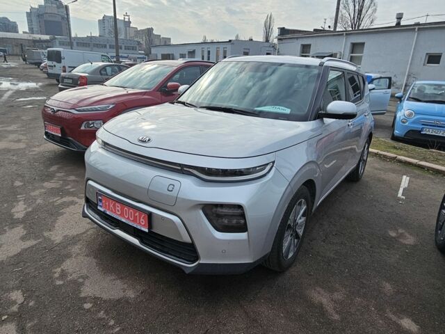 Серый Киа Soul, объемом двигателя 0 л и пробегом 12 тыс. км за 15800 $, фото 3 на Automoto.ua