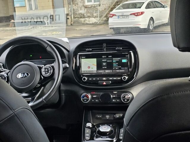 Серый Киа Soul, объемом двигателя 0 л и пробегом 12 тыс. км за 15800 $, фото 22 на Automoto.ua
