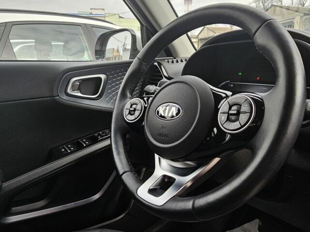 Серый Киа Soul, объемом двигателя 0 л и пробегом 12 тыс. км за 15800 $, фото 21 на Automoto.ua
