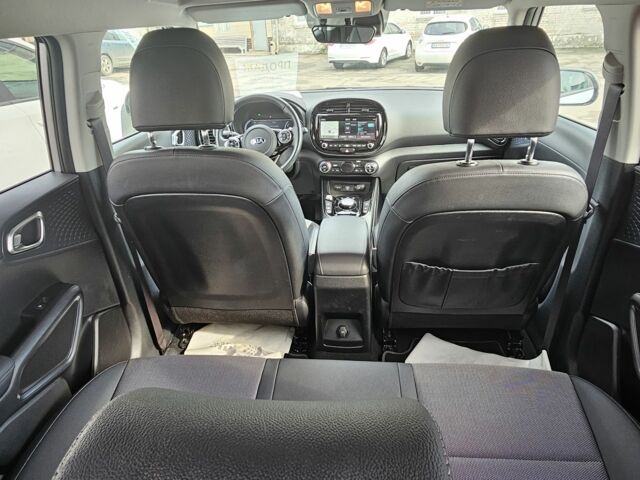 Серый Киа Soul, объемом двигателя 0 л и пробегом 12 тыс. км за 15800 $, фото 20 на Automoto.ua