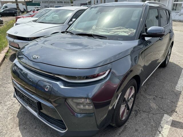 Серый Киа Soul, объемом двигателя 0 л и пробегом 30 тыс. км за 19718 $, фото 1 на Automoto.ua