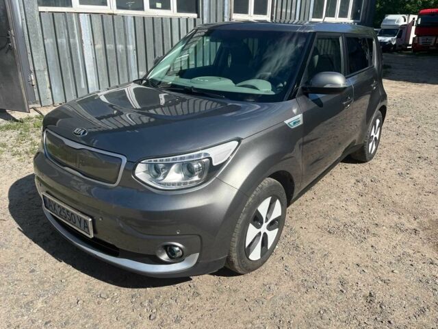 Серый Киа Soul, объемом двигателя 0 л и пробегом 94 тыс. км за 8100 $, фото 3 на Automoto.ua