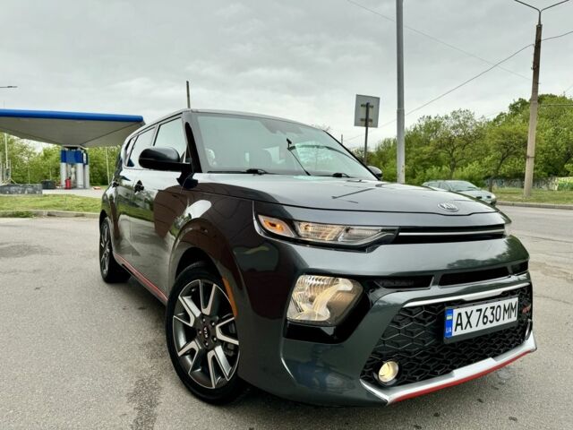 Сірий Кіа Soul, об'ємом двигуна 2 л та пробігом 64 тис. км за 17999 $, фото 1 на Automoto.ua