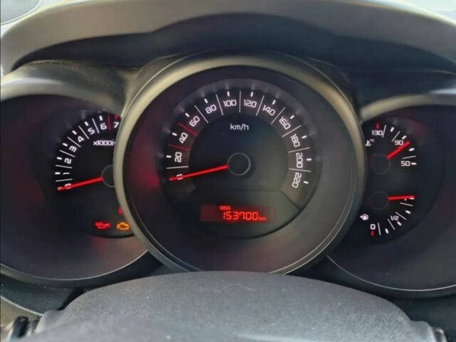 Сірий Кіа Soul, об'ємом двигуна 1.6 л та пробігом 155 тис. км за 8200 $, фото 3 на Automoto.ua