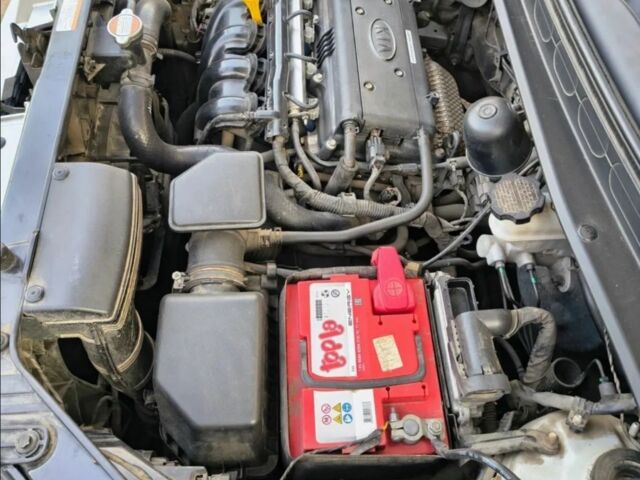 Сірий Кіа Soul, об'ємом двигуна 1.6 л та пробігом 155 тис. км за 8200 $, фото 4 на Automoto.ua