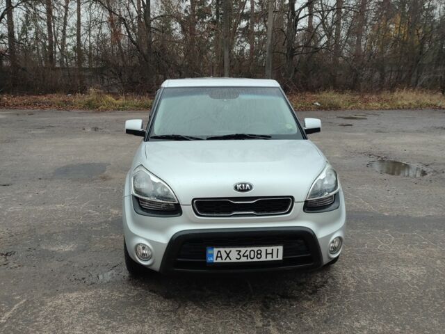 Сірий Кіа Soul, об'ємом двигуна 1.6 л та пробігом 154 тис. км за 8000 $, фото 1 на Automoto.ua
