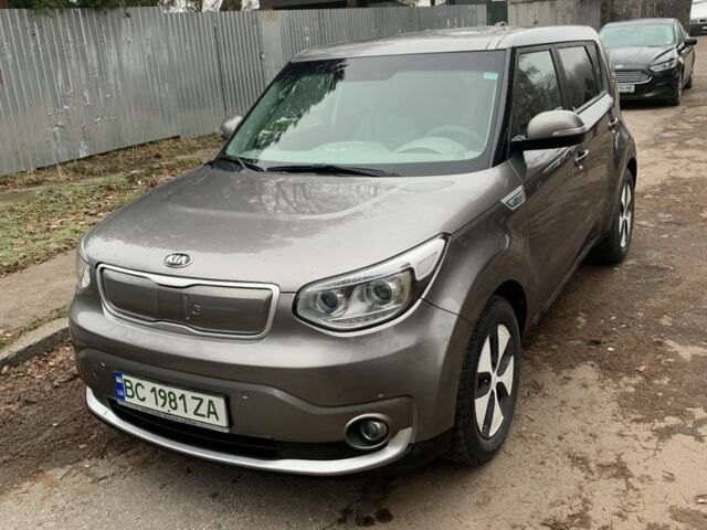 Серый Киа Soul, объемом двигателя 0 л и пробегом 69 тыс. км за 13500 $, фото 1 на Automoto.ua