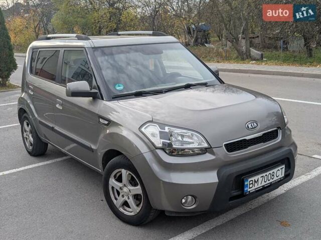 Серый Киа Soul, объемом двигателя 1.6 л и пробегом 210 тыс. км за 5900 $, фото 5 на Automoto.ua