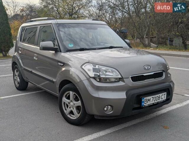 Серый Киа Soul, объемом двигателя 1.6 л и пробегом 210 тыс. км за 5900 $, фото 6 на Automoto.ua