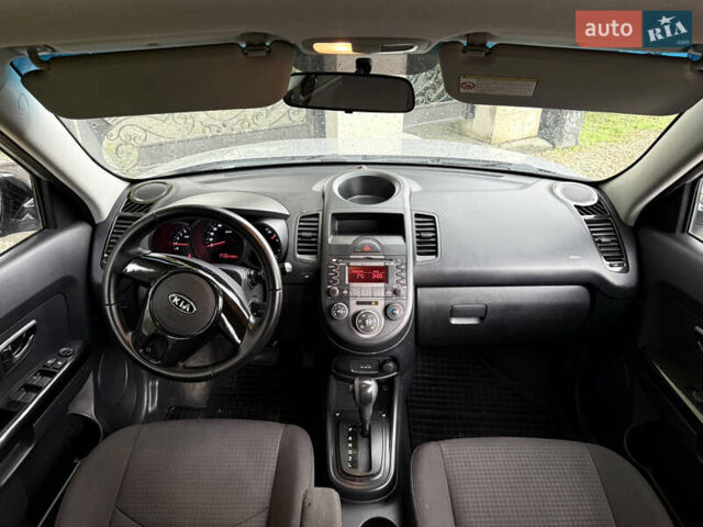 Серый Киа Soul, объемом двигателя 1.6 л и пробегом 260 тыс. км за 7199 $, фото 12 на Automoto.ua