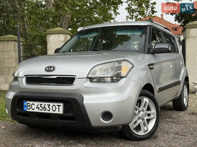 Серый Киа Soul, объемом двигателя 1.6 л и пробегом 260 тыс. км за 7199 $, фото 10 на Automoto.ua