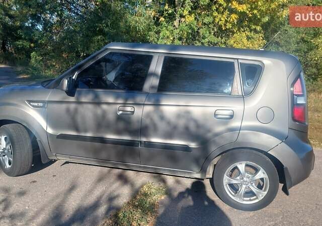 Сірий Кіа Soul, об'ємом двигуна 1.6 л та пробігом 147 тис. км за 6300 $, фото 5 на Automoto.ua