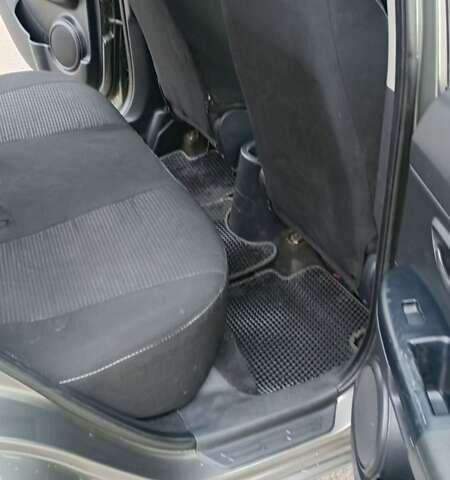 Киа Soul 2010 в Пирятине на Automoto.ua Серый Киа Soul, объемом двигателя 1.59 л и пробегом 218 тыс. км за 6300 $, фото 4 на Automoto.ua