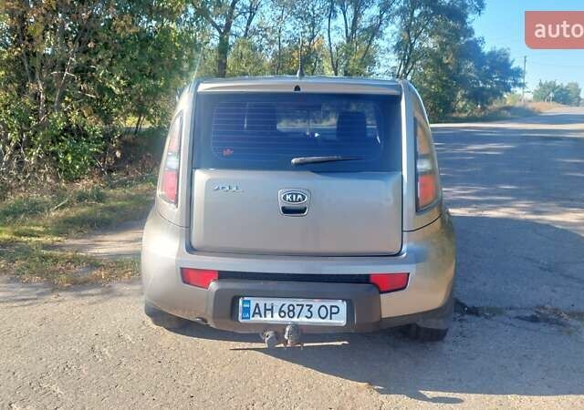 Сірий Кіа Soul, об'ємом двигуна 1.6 л та пробігом 147 тис. км за 6300 $, фото 7 на Automoto.ua
