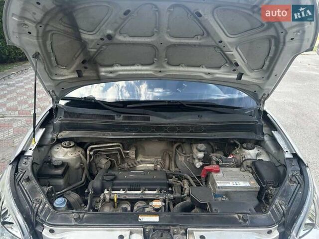 Серый Киа Soul, объемом двигателя 1.6 л и пробегом 123 тыс. км за 8500 $, фото 11 на Automoto.ua