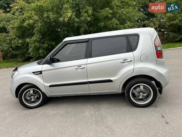 Серый Киа Soul, объемом двигателя 1.6 л и пробегом 275 тыс. км за 5999 $, фото 1 на Automoto.ua