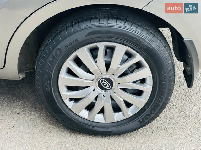 Сірий Кіа Soul, об'ємом двигуна 1.6 л та пробігом 18 тис. км за 9999 $, фото 42 на Automoto.ua