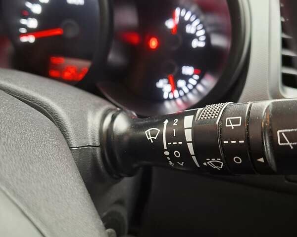 Сірий Кіа Soul, об'ємом двигуна 1.59 л та пробігом 86 тис. км за 6900 $, фото 55 на Automoto.ua