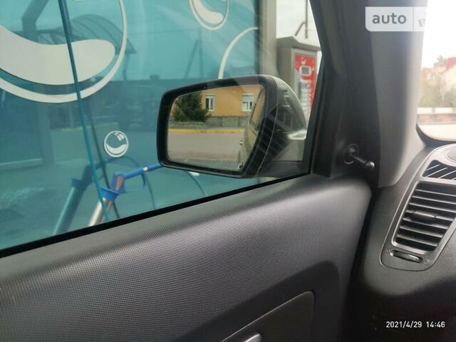 Серый Киа Soul, объемом двигателя 1.6 л и пробегом 280 тыс. км за 6750 $, фото 10 на Automoto.ua