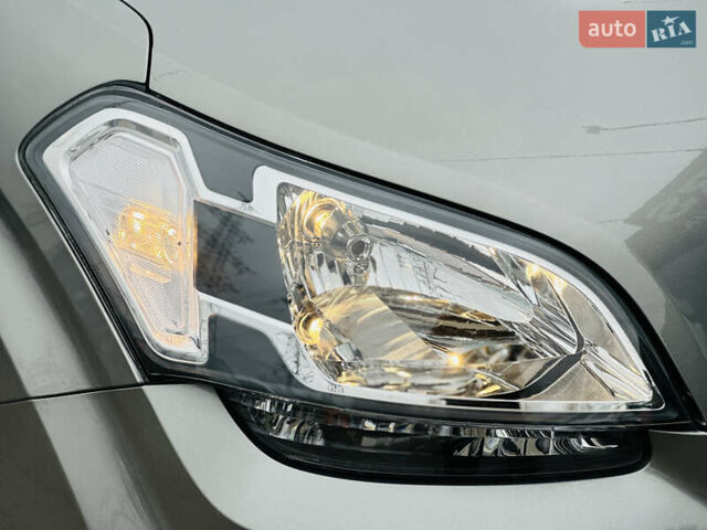 Сірий Кіа Soul, об'ємом двигуна 1.6 л та пробігом 18 тис. км за 9999 $, фото 12 на Automoto.ua