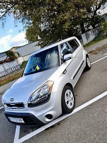 Серый Киа Soul, объемом двигателя 1.59 л и пробегом 184 тыс. км за 8500 $, фото 3 на Automoto.ua