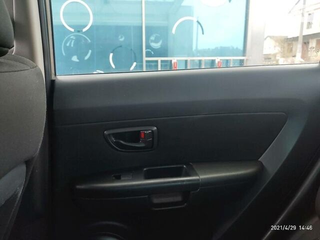 Серый Киа Soul, объемом двигателя 1.6 л и пробегом 280 тыс. км за 6750 $, фото 11 на Automoto.ua