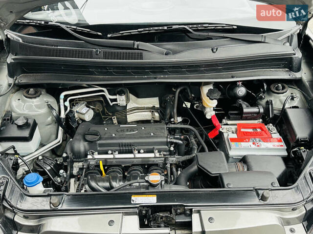 Сірий Кіа Soul, об'ємом двигуна 1.6 л та пробігом 18 тис. км за 9999 $, фото 43 на Automoto.ua