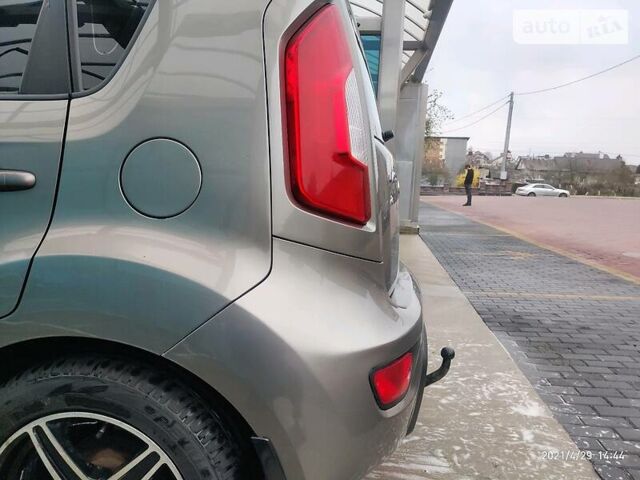 Серый Киа Soul, объемом двигателя 1.6 л и пробегом 280 тыс. км за 6750 $, фото 1 на Automoto.ua