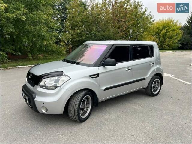 Серый Киа Soul, объемом двигателя 1.6 л и пробегом 275 тыс. км за 5999 $, фото 33 на Automoto.ua